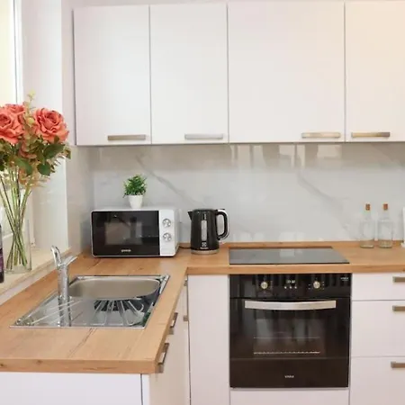 New Roko Zvekovica -cavtat,near Dubrovnik Airport Apartman *