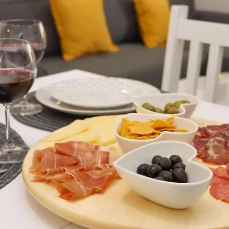 New Roko Zvekovica -cavtat,near Dubrovnik Airport Apartman *