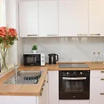 New Roko Zvekovica -cavtat,near Dubrovnik Airport Apartamento *