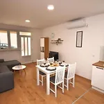 Apartamento New Roko Zvekovica -cavtat,near Dubrovnik Airport *